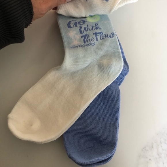 NWT 3 pair of gap crew socks & 3 no show socks for girls shoe size 10-12 - Picture 9 of 13